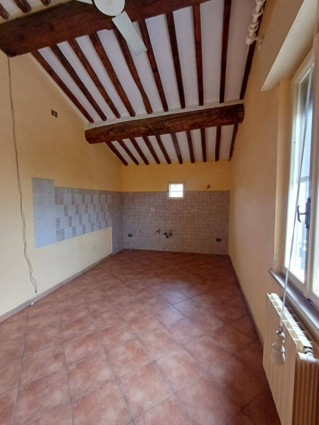 Appartamento in affitto a Cascina