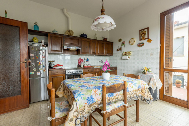 Villa in vendita a San Giuliano Terme