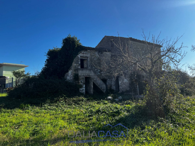 Terreno edificabile in vendita a Penitro, Formia (LT)