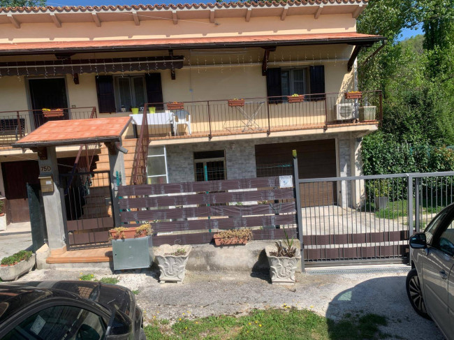 Casa Indipendente a Fabriano
