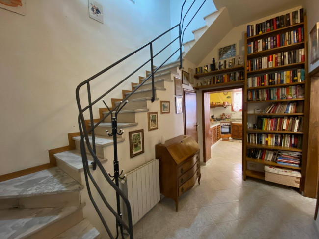 Casa indipendente in vendita a Darsena, Viareggio (LU)