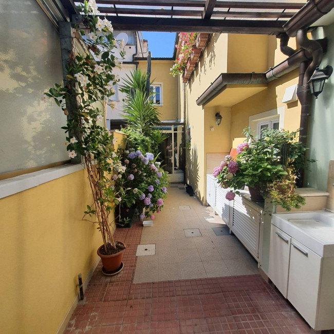 Casa indipendente in vendita a Centro, Viareggio (LU)