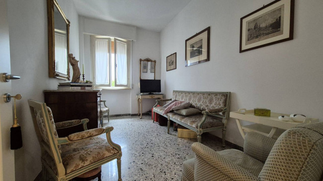 Appartamento in Vendita a Viareggio