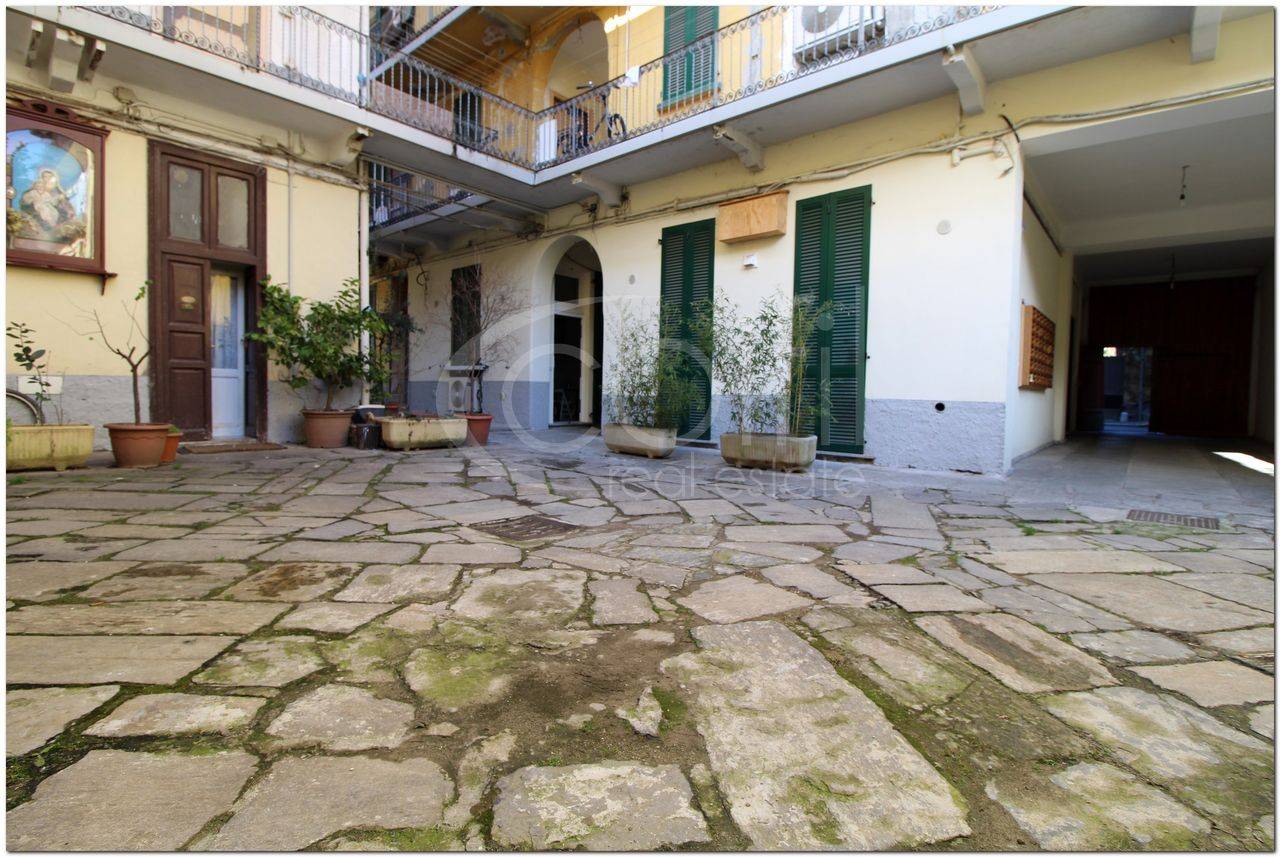Appartamento in vendita a Milano (MI)