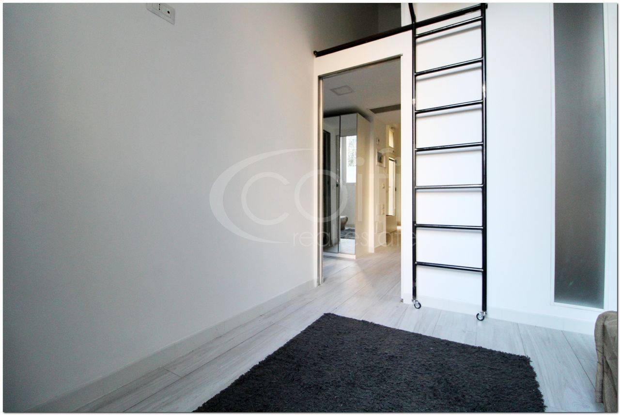 Appartamento in vendita a Milano (MI)