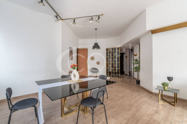 Appartamento in vendita a Centro Storico, Milano (MI)