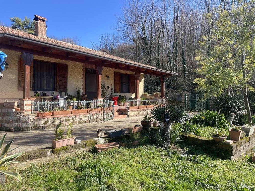 Villa in vendita a Atripalda (AV)