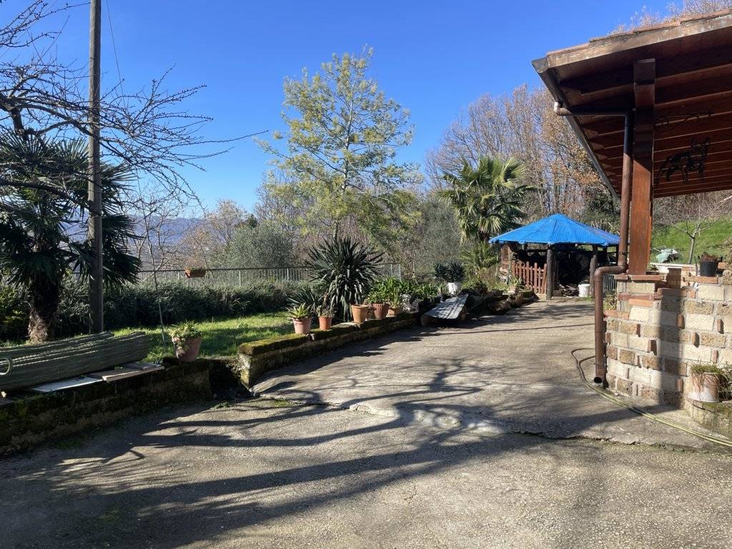 Villa in vendita a Atripalda (AV)