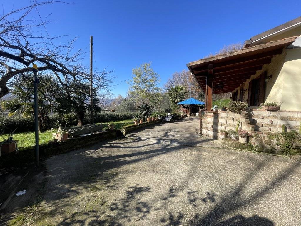 Villa in vendita a Atripalda (AV)