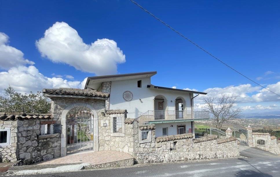 Villa in vendita a Sant'egidio, Montefusco (AV)