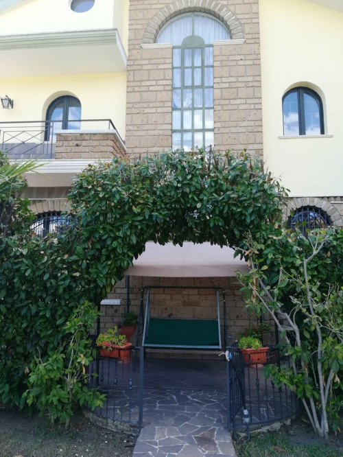 Villa in vendita a Grottolella (AV)