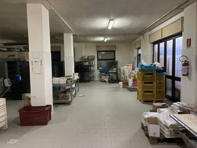 Laboratorio in vendita a Ospedaletto D'alpinolo (AV)