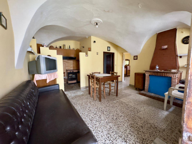 Casa semi-indipendente in vendita a Zungoli (AV)