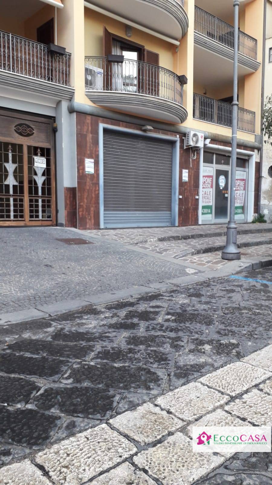 Foto - Locale Commerciale In Affitto A Maddaloni