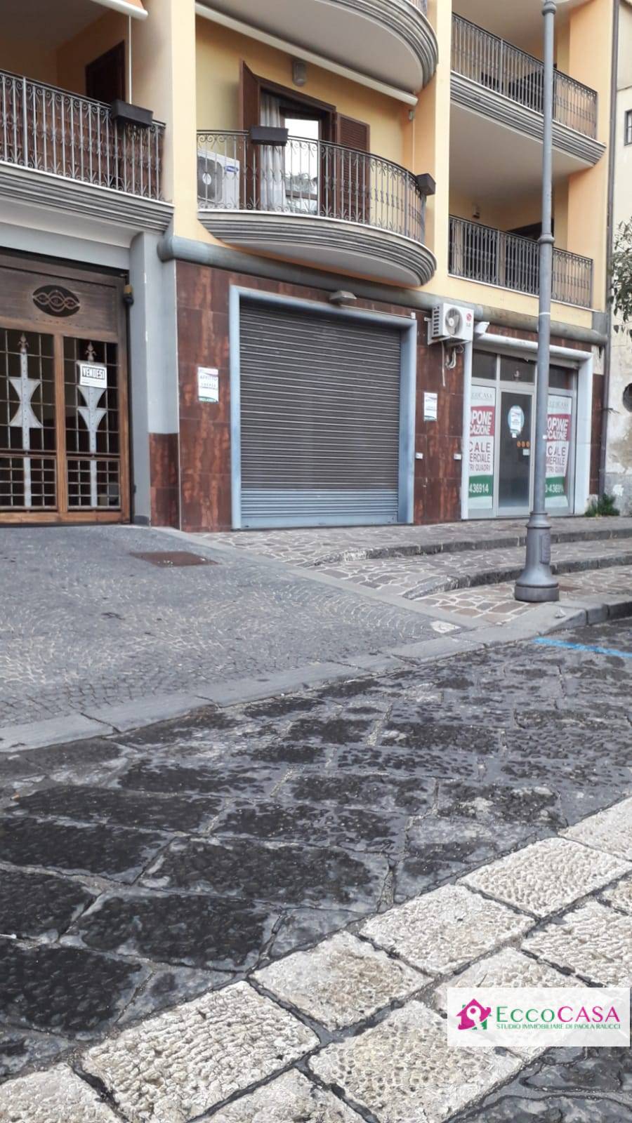 Fondo commerciale in affitto a Maddaloni (CE)