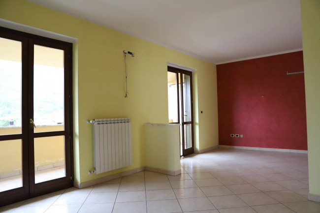 Appartamento in vendita a Valle Di Maddaloni (CE)