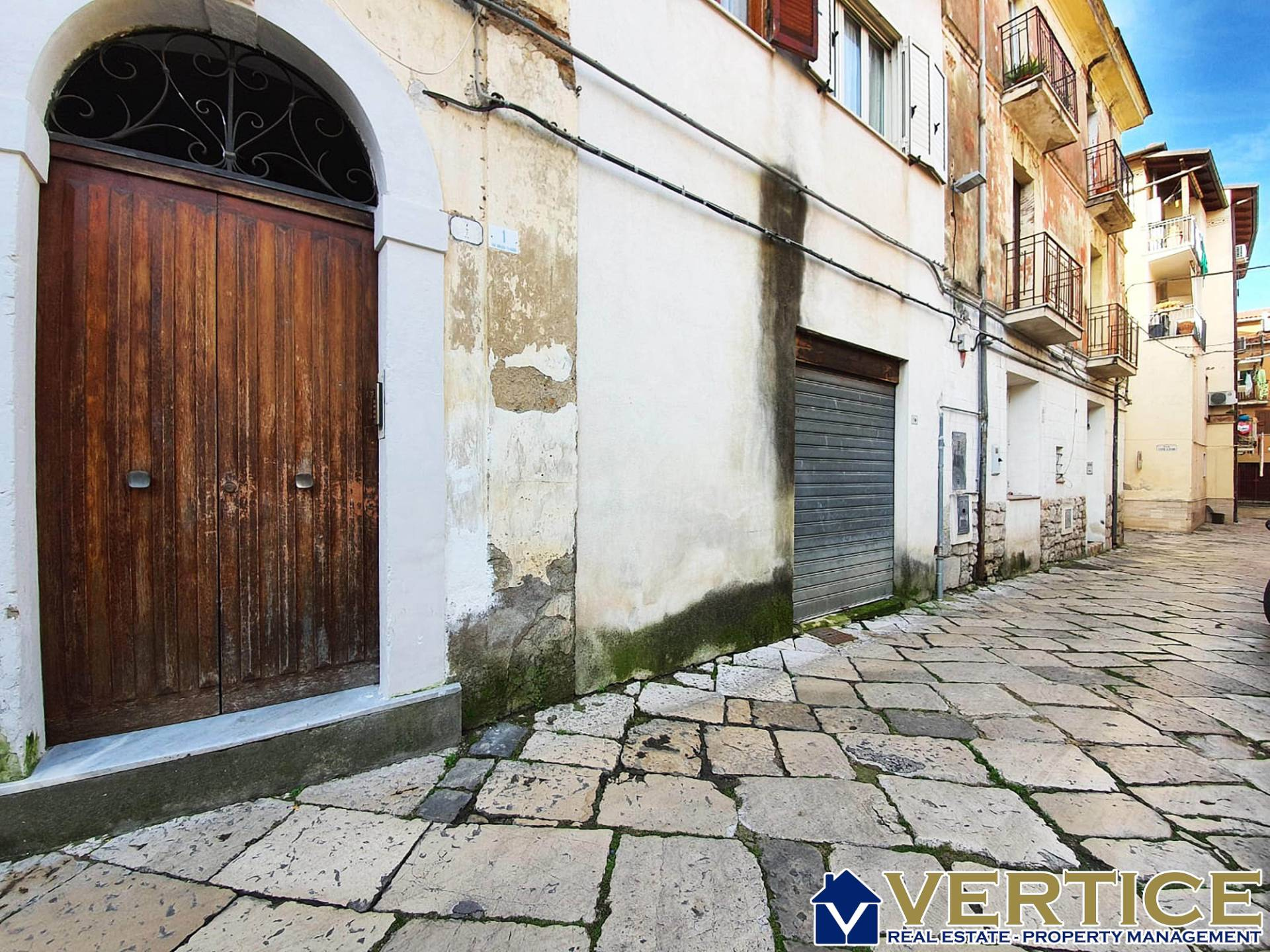 Appartamento FONDI vendita  Centro storico  VERTICE Real Estate & Property Management