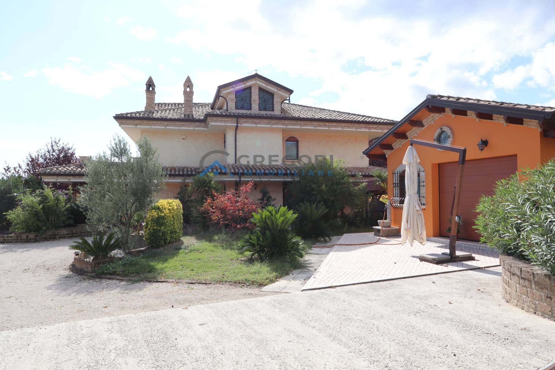Villa/Villetta in Vendita a Teramo