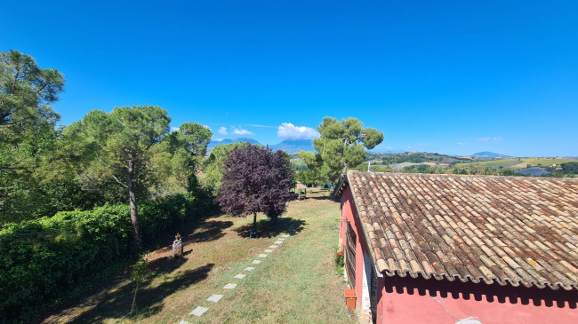 Villa in vendita a Sant'omero (TE)