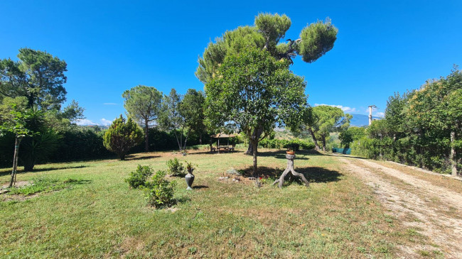 Villa in vendita a Sant'omero (TE)