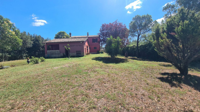 Villa in vendita a Sant'omero (TE)