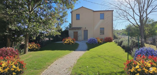 Casolare a Sant'Omero