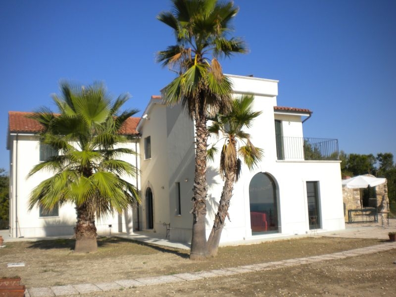 Villa CUPRA MARITTIMA vendita    Immobiliare Mare e Colline srl