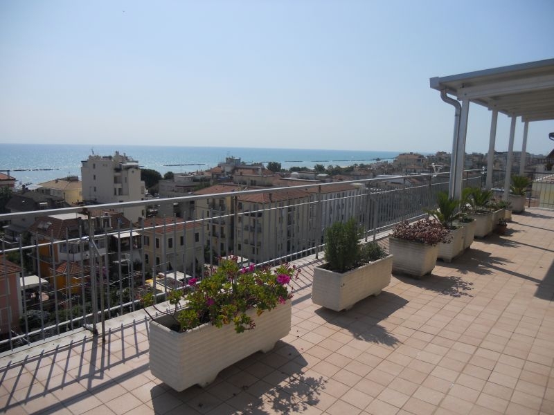 Appartamento SAN BENEDETTO DEL TRONTO vendita    Immobiliare Mare e Colline srl