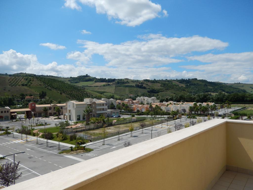  ripatransone vendita quart:  immobiliare-mare-e-colline-srl