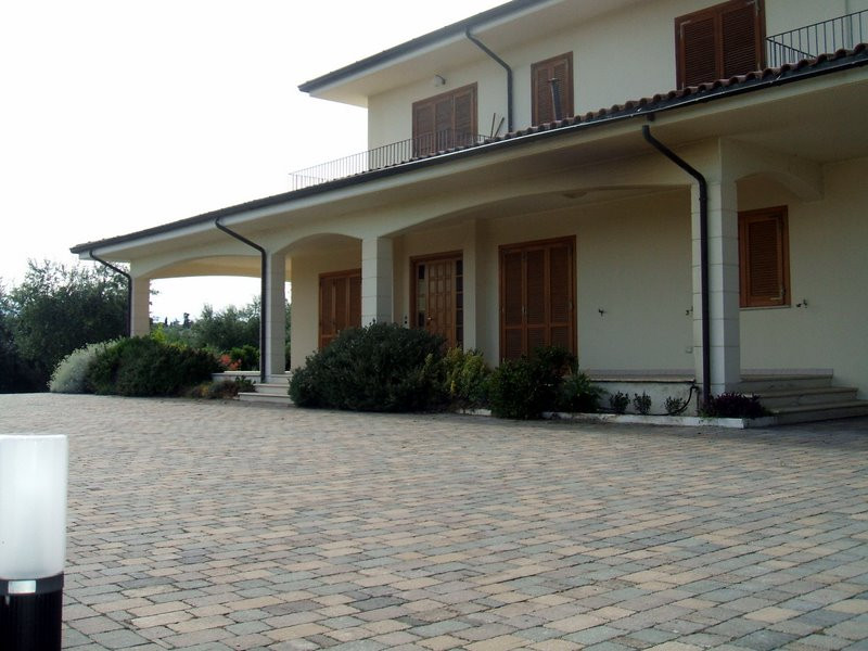 Villa Unifamiliare - Indipendente NERETO vendita    Immobiliare Mare e Colline srl