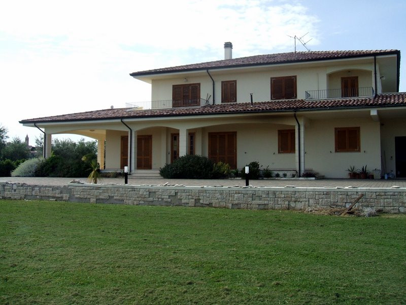 Villa Unifamiliare - Indipendente NERETO vendita    Immobiliare Mare e Colline srl