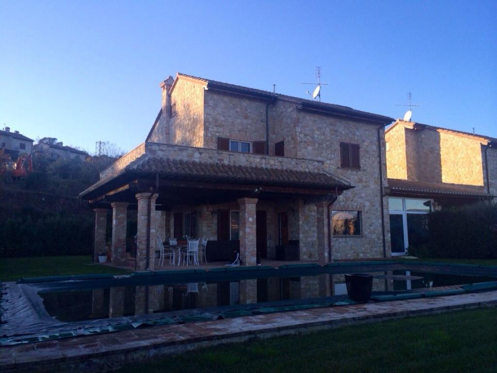  corciano vendita quart:  immobiliare mare e colline srl