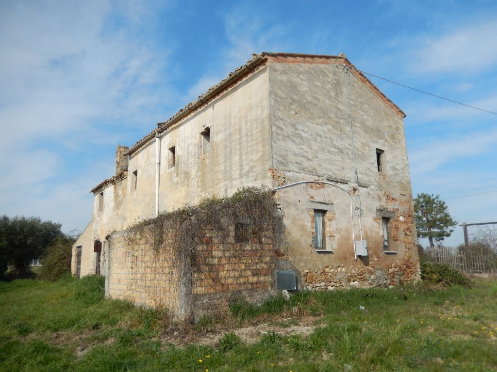 Rustico - Cascina CUPRA MARITTIMA vendita    Immobiliare Mare e Colline srl