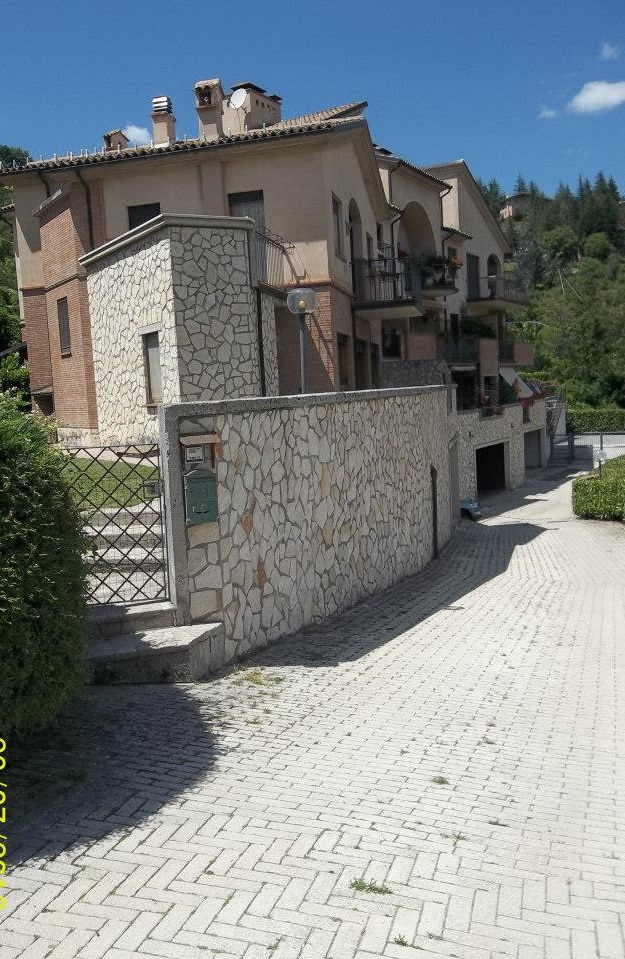 Villa Unifamiliare - Indipendente SCANNO vendita    Immobiliare Mare e Colline srl