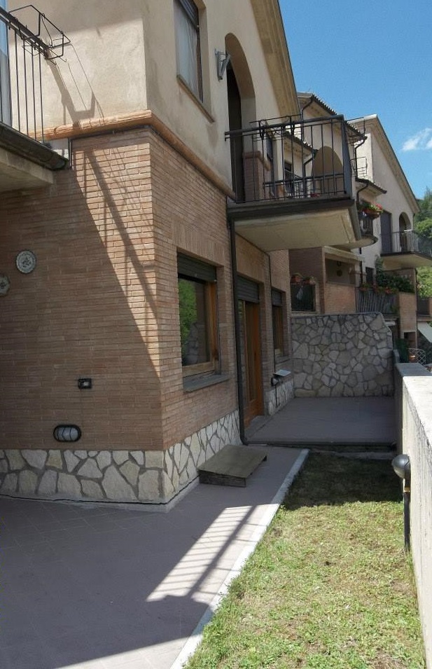 Villa Unifamiliare - Indipendente SCANNO vendita    Immobiliare Mare e Colline srl