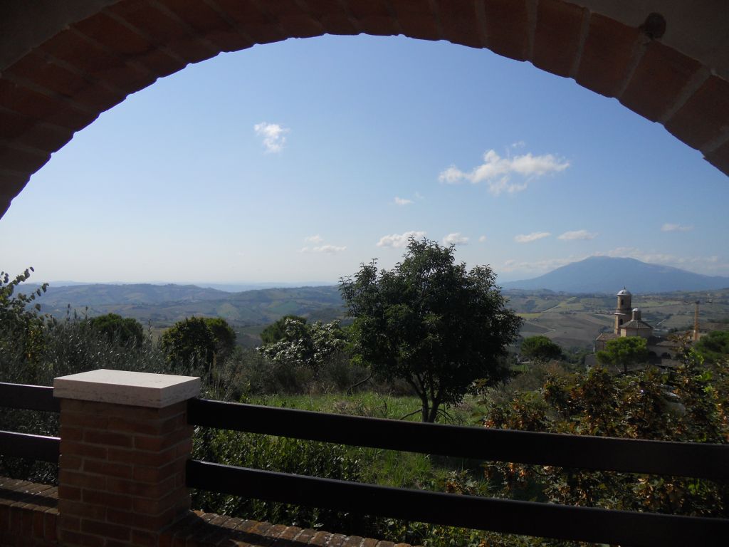 Villa Unifamiliare - Indipendente MONTALTO DELLE MARCHE vendita    Immobiliare Mare e Colline srl