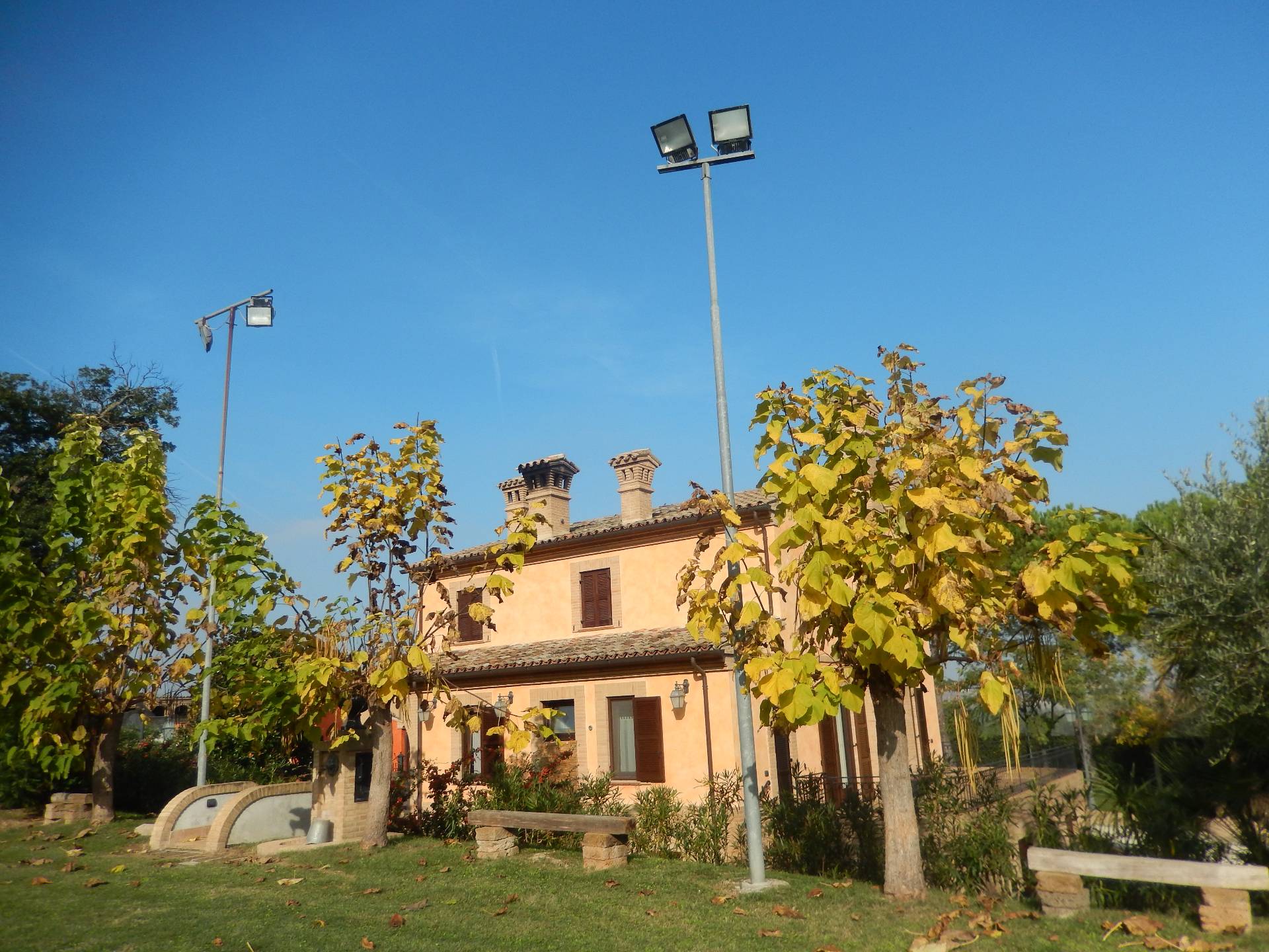 Villa POTENZA PICENA vendita  Porto Potenza Picena  Immobiliare Mare e Colline srl