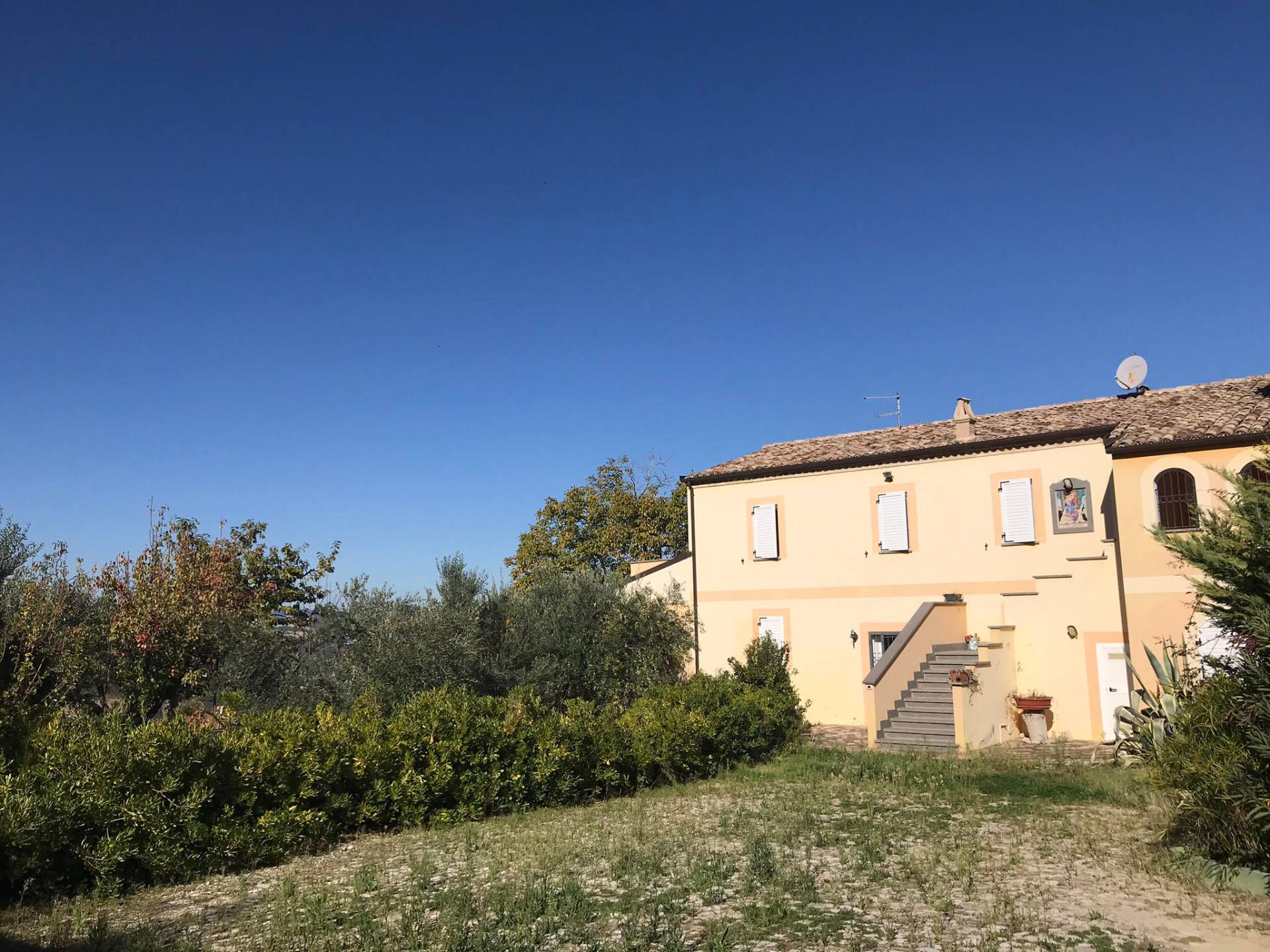 Rustico - Cascina ACQUAVIVA PICENA vendita    Immobiliare Mare e Colline srl