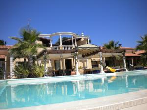 Ville di Prestigio in vendita a Colonnella