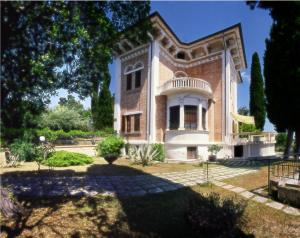 Ville di Prestigio in vendita a Grottammare