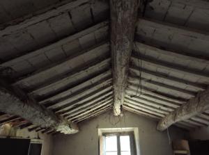 Rustici e Casali in vendita a Rotella