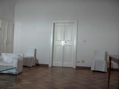 Ville di Prestigio in vendita a Cossignano