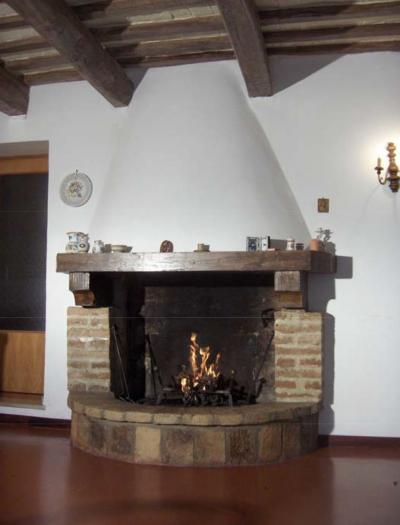 Ville di Prestigio in vendita a Cossignano