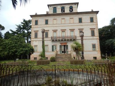 Ville di Prestigio in vendita a Porto Sant'Elpidio
