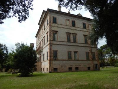 Ville di Prestigio in vendita a Porto Sant'Elpidio