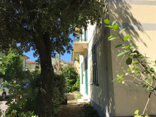 Ville di Prestigio in vendita a Pietrasanta