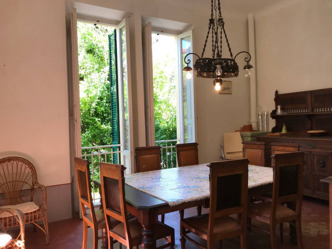 Ville di Prestigio in vendita a Pietrasanta