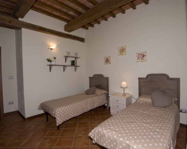 Appartamento in vendita a Montecatini Val di Cecina