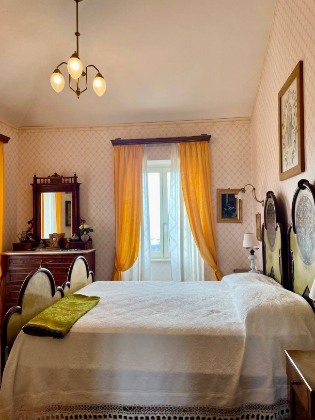 Ville di Prestigio in vendita a Offida