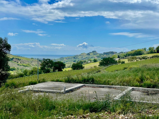 Rustici e Casali in vendita a Monteprandone